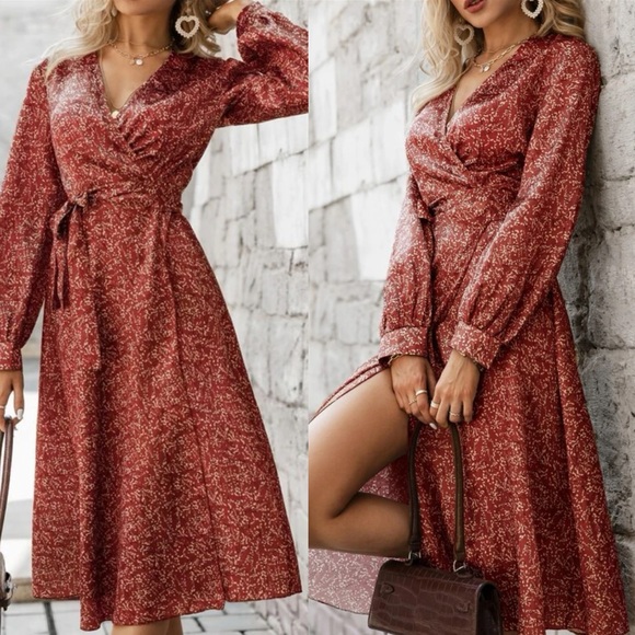 Dresses & Skirts - Boho burgundy floral print wide knot wrap dress